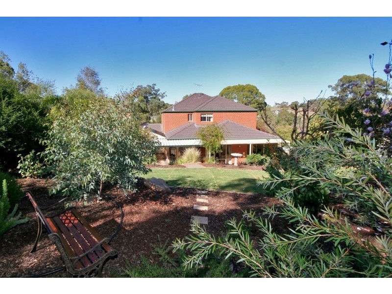 6 Woodlake Drive, Craigburn Farm SA 5051