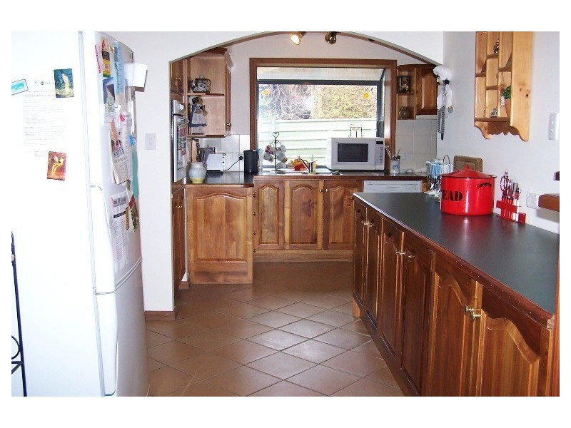 2 Berlin Terrace, Aberfoyle Park SA 5159