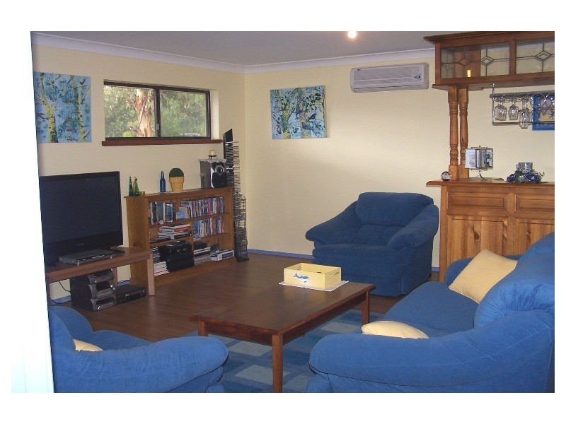 2 Berlin Terrace, Aberfoyle Park SA 5159