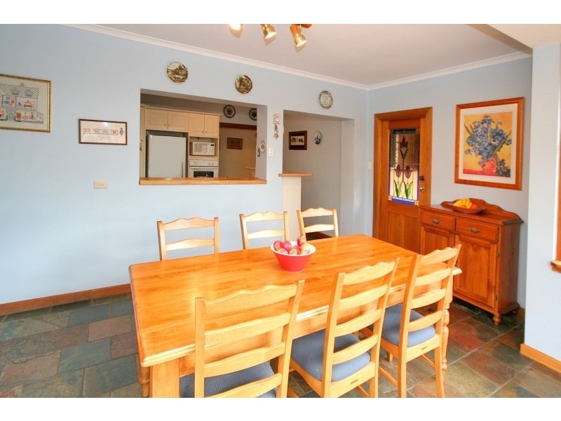 27 Batley Avenue, Hawthorndene SA 5051