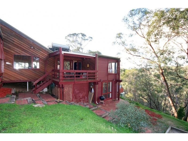 4 Nunyara Crescent, Belair SA 5052