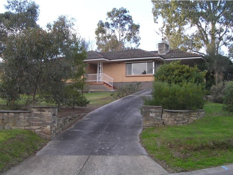 14 Craiglee Drive, Coromandel Valley SA 5051