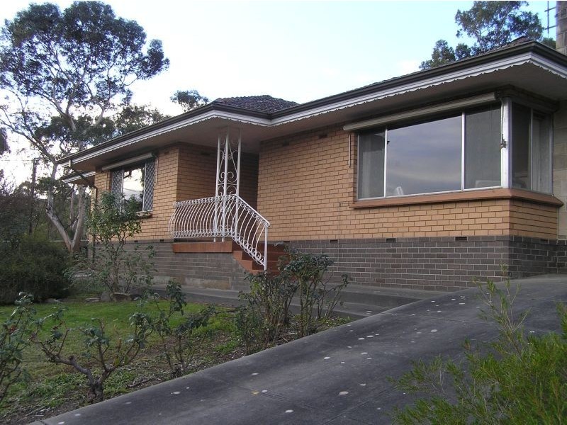 14 Craiglee Drive, Coromandel Valley SA 5051