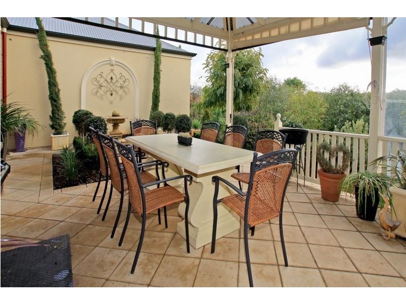 7 Newland Court, Craigburn Farm SA 5051