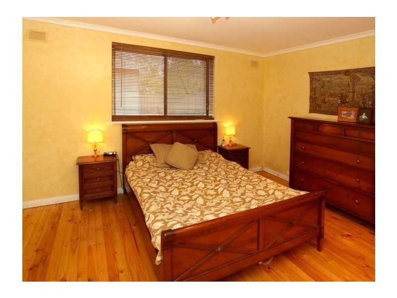 17 Lowan Avenue, Glenalta SA 5052