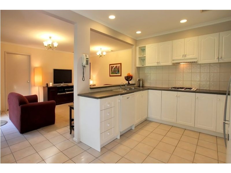 6 Rosella Close, Flagstaff Hill SA 5159