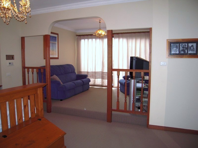 10 Palmyra Court, Flagstaff Hill SA 5159