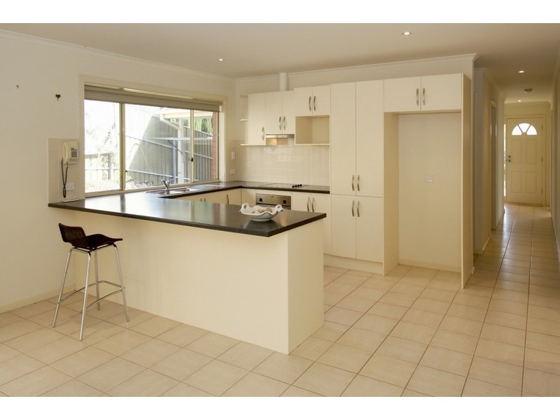 2 Ridge Place, Aberfoyle Park SA 5159