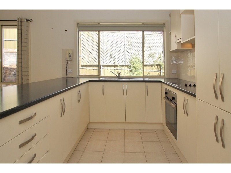 2 Ridge Place, Aberfoyle Park SA 5159