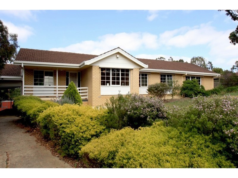 15 Chelsea Avenue, Flagstaff Hill SA 5159