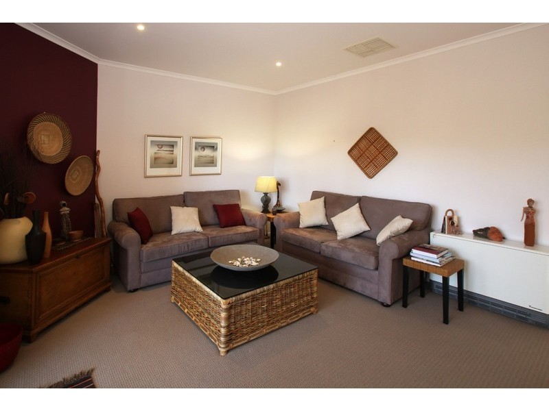 43 Longview Ave, Belair SA 5052