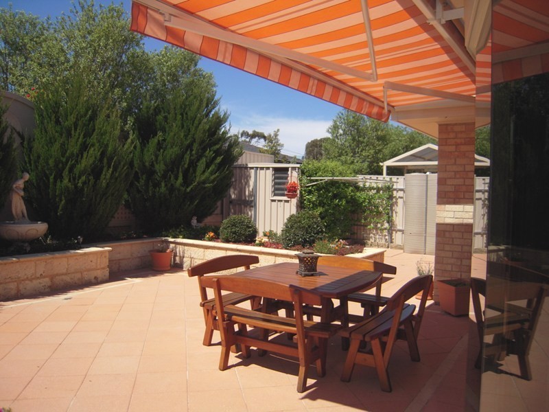 21 Appleberry Crescent, Craigburn Farm SA 5051