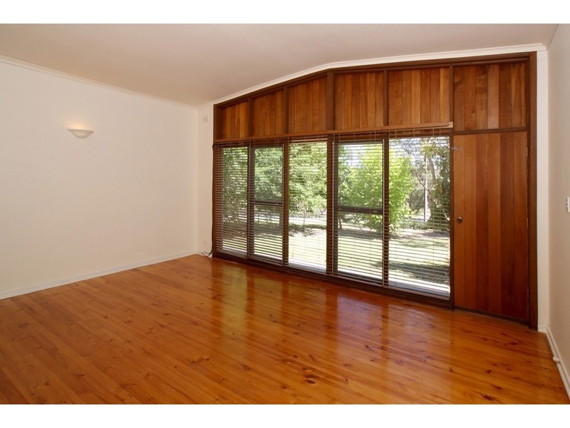 24 Turners Avenue, Coromandel Valley SA 5051