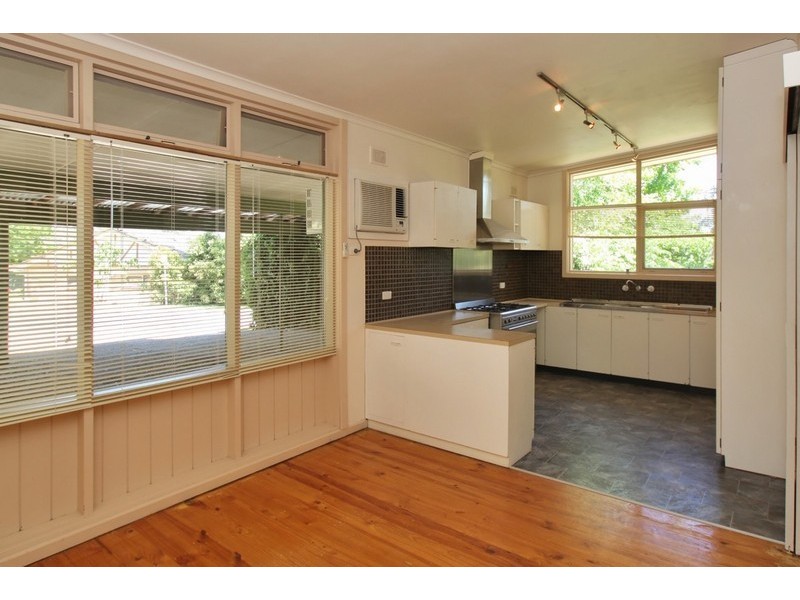 24 Turners Avenue, Coromandel Valley SA 5051