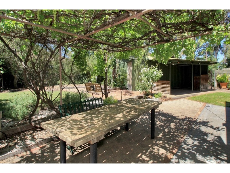 24 Turners Avenue, Coromandel Valley SA 5051