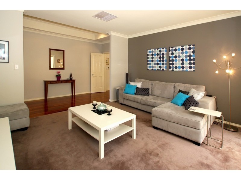 10 Dunsford Street, Craigburn Farm SA 5051