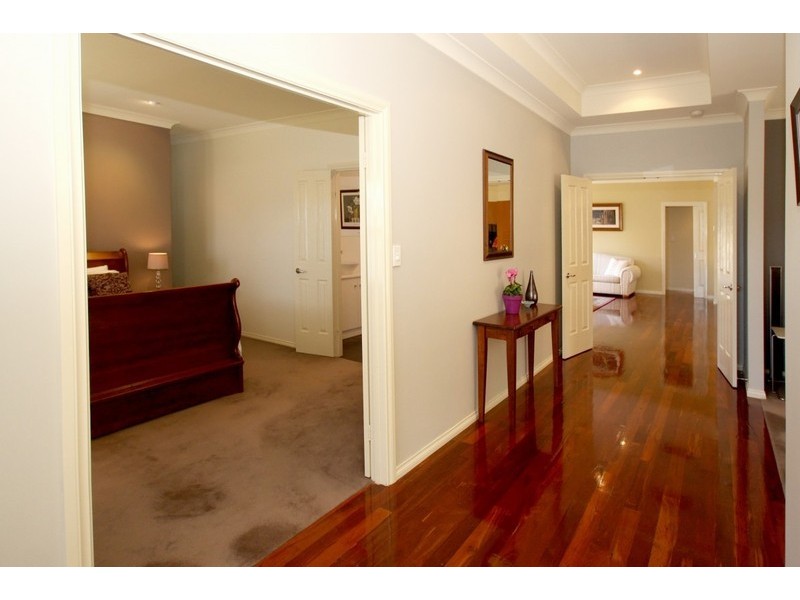 10 Dunsford Street, Craigburn Farm SA 5051