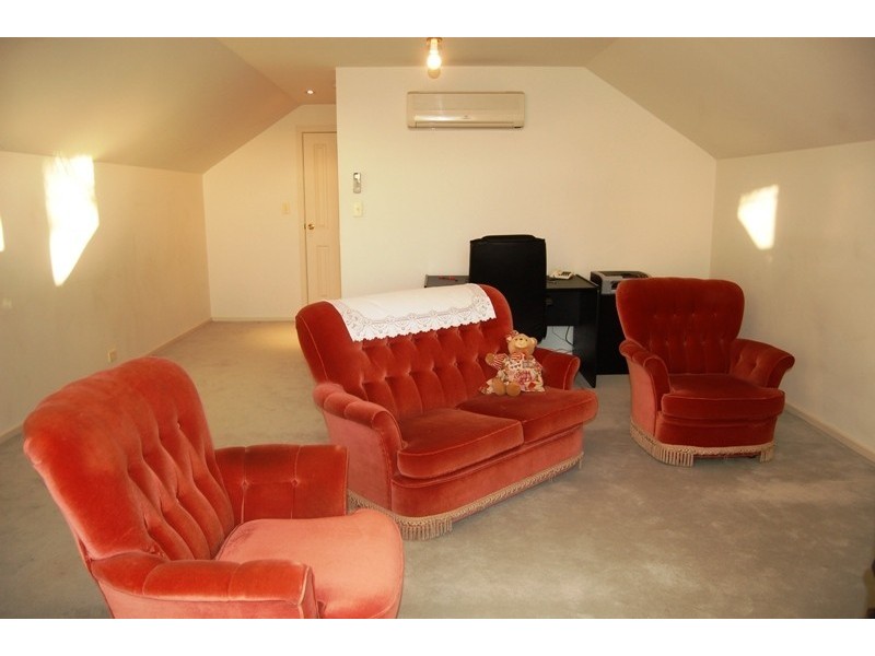 5 Para Street, Eden Hills SA 5050