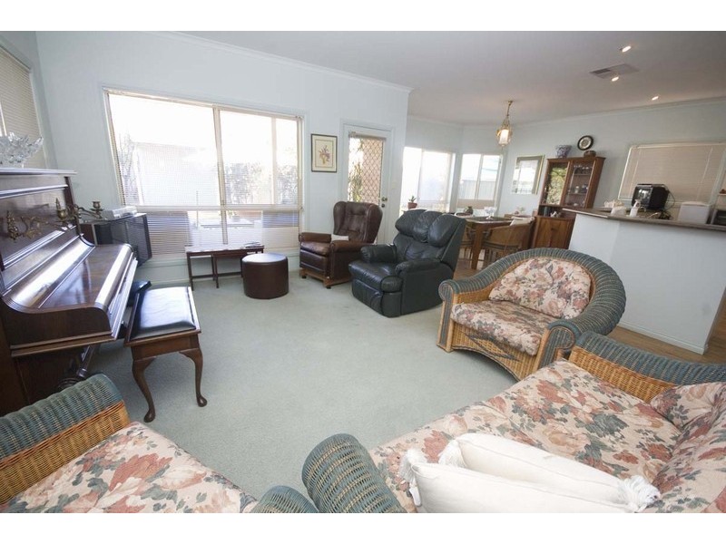 1 Shetland Avenue, Marion SA 5043