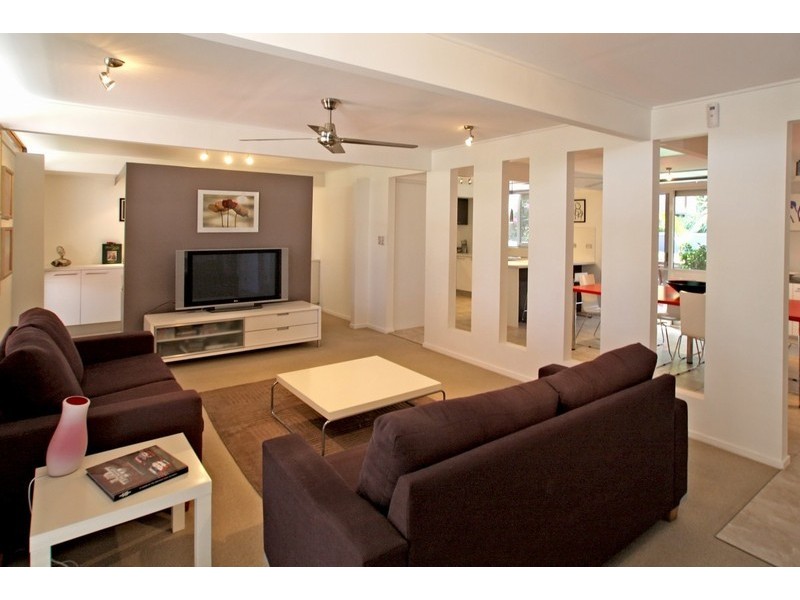 28 Oakdene Crescent, Coromandel Valley SA 5051