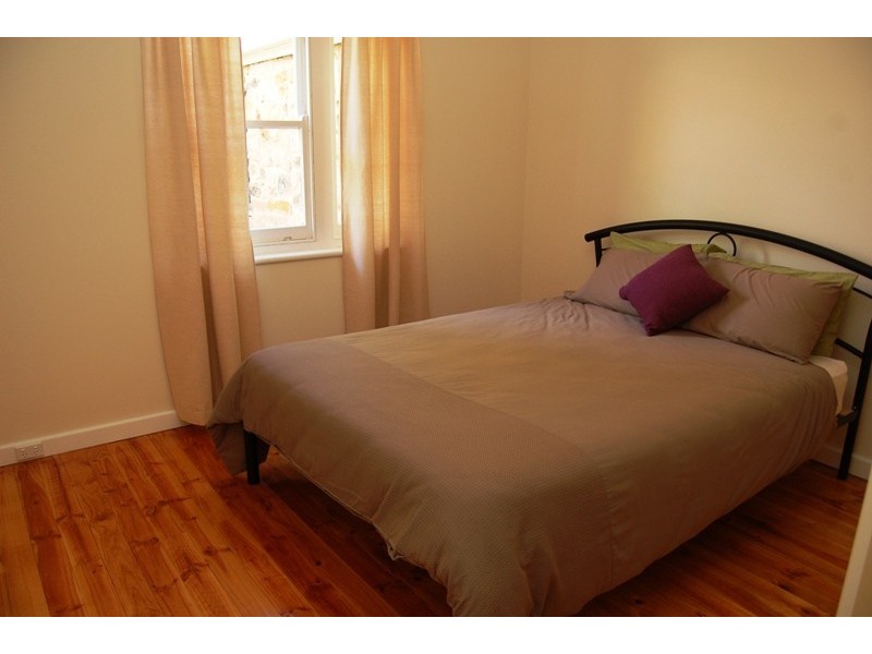 11 Highland Drive, Bellevue Heights SA 5050