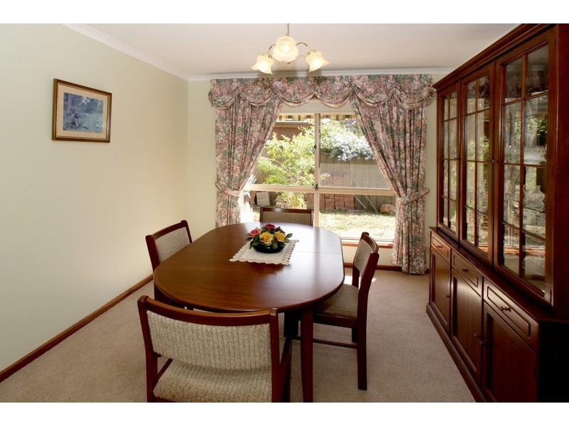 2 Grassmere Close, Coromandel Valley SA 5051