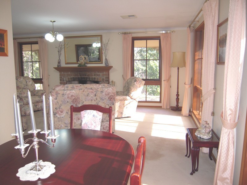 39 Woodlea Drive, Aberfoyle Park SA 5159