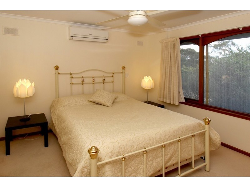 33 Barbara Crescent, Coromandel Valley SA 5051