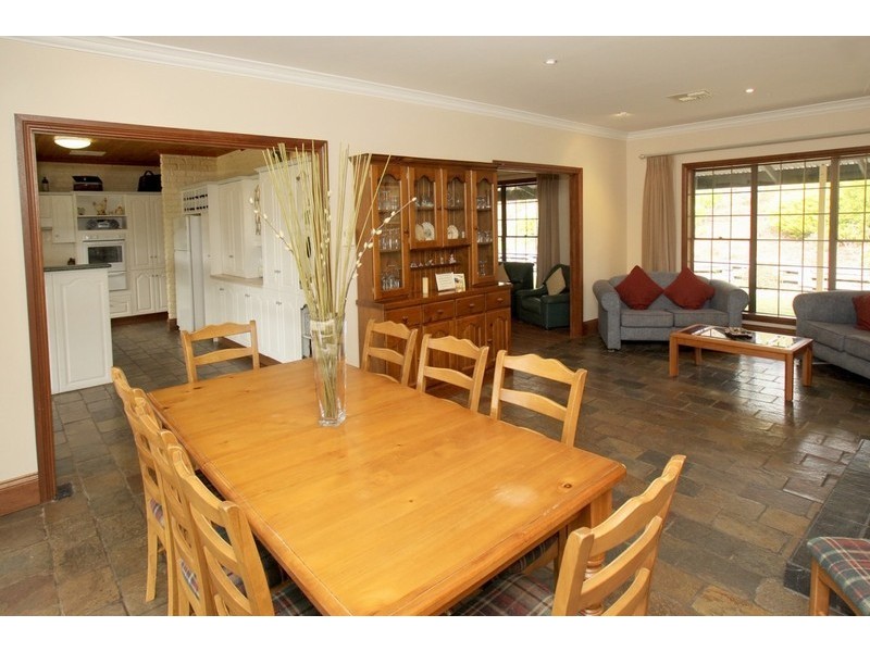 5 Allumba Drive, Ironbank SA 5153