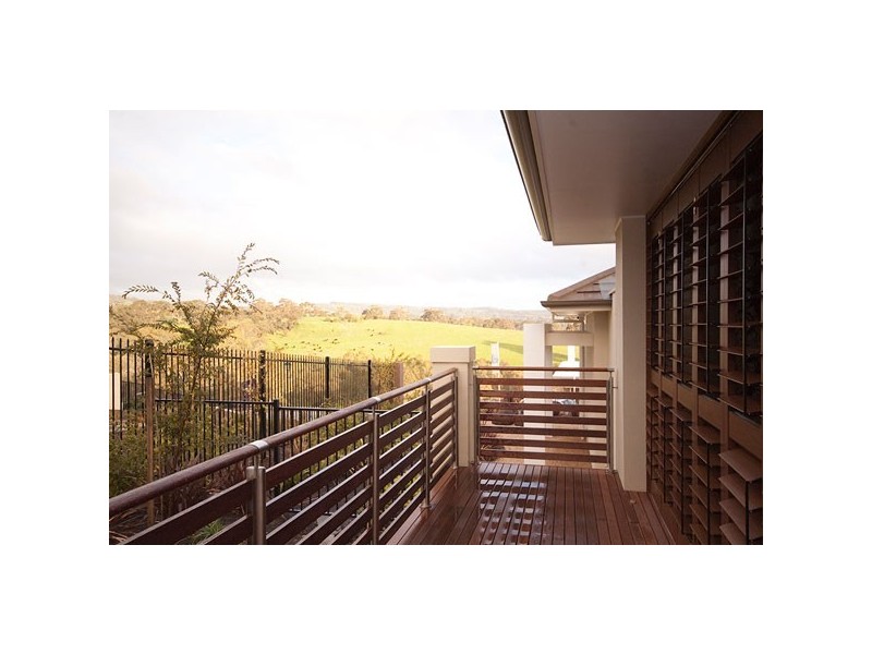 32 Highfield Drive (Blackwood Park Estate), Craigburn Farm SA 5051