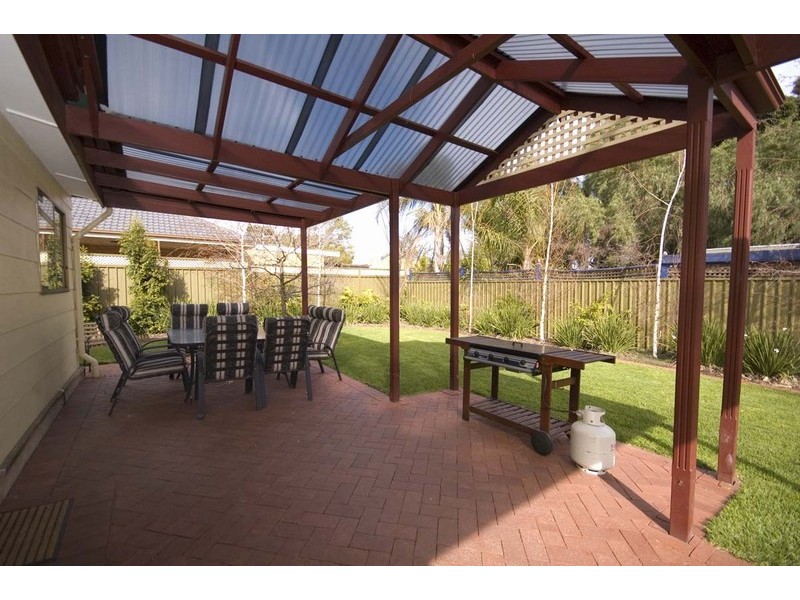 2 Hill Avenue, Cumberland Park SA 5041