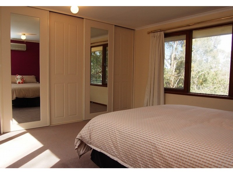 85 Emmett Road, Crafers West SA 5152