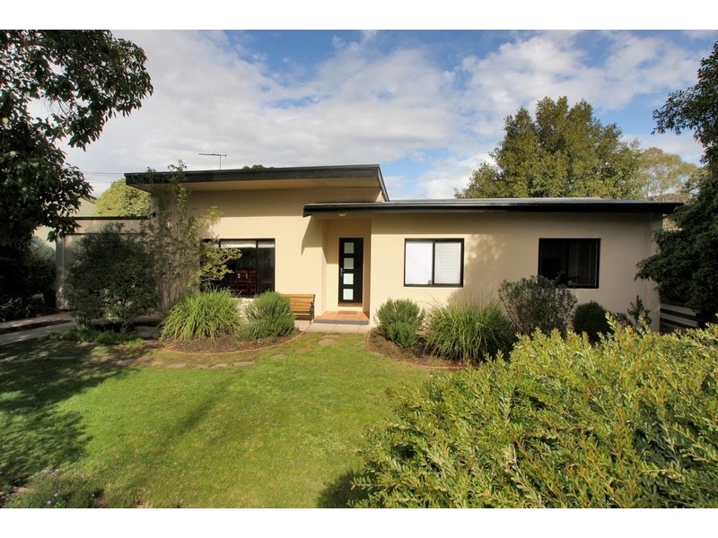 25 Nicolle Avenue, Hawthorndene SA 5051