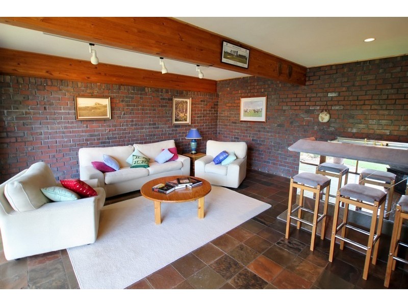 9 Surrey Street, Hawthorndene SA 5051