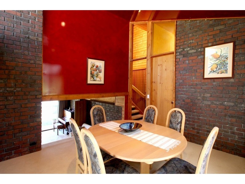 9 Surrey Street, Hawthorndene SA 5051