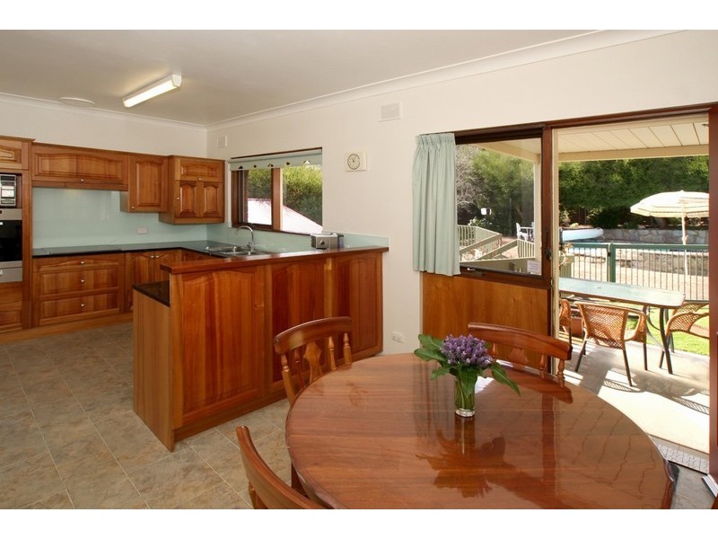 32 The Boulevard, Bellevue Heights SA 5050