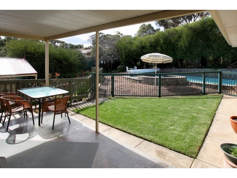 32 The Boulevard, Bellevue Heights SA 5050