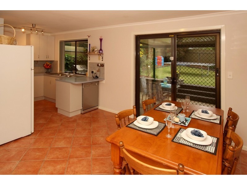4 Blaxland Avenue, Woodcroft SA 5162