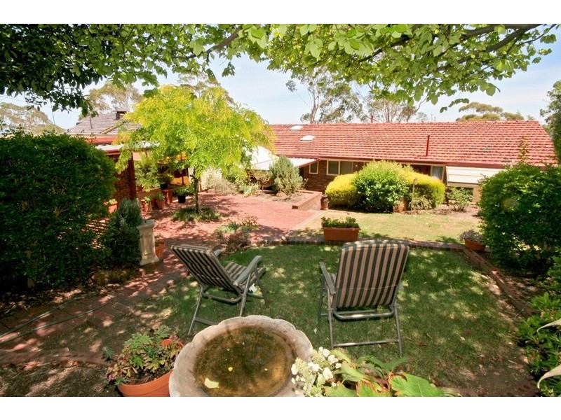10 Kinnane Crescent, Pasadena SA 5042