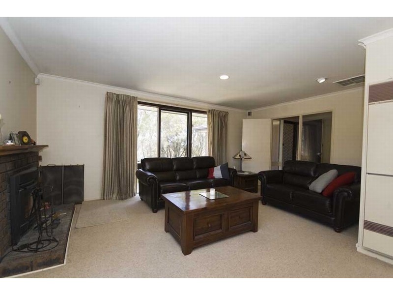 25 Bushland Drive, Bellevue Heights SA 5050