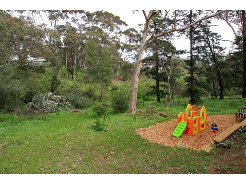 5 Yalpara Street, Eden Hills SA 5050