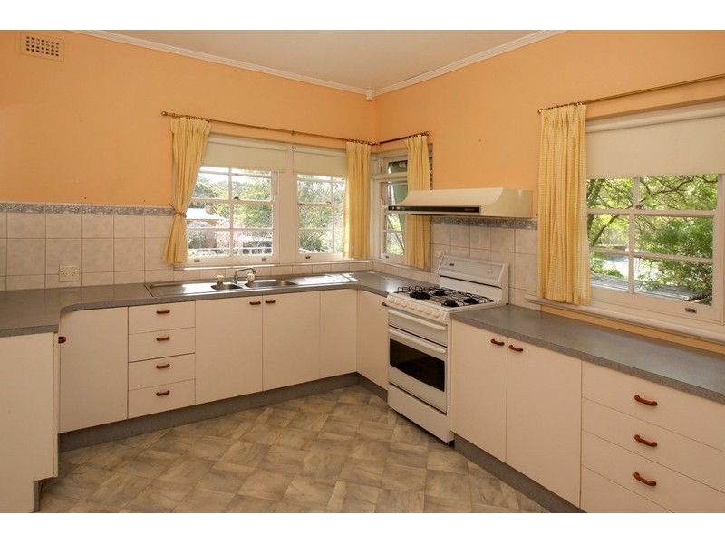 16 Red Road, Blackwood SA 5051