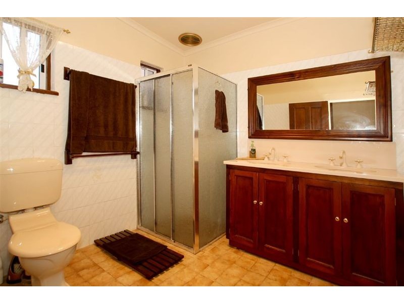 53 Norrie Avenue, Clovelly Park SA 5042