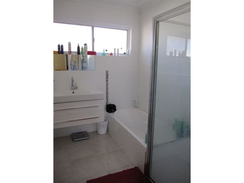 50 Glenloth Drive, Happy Valley SA 5159