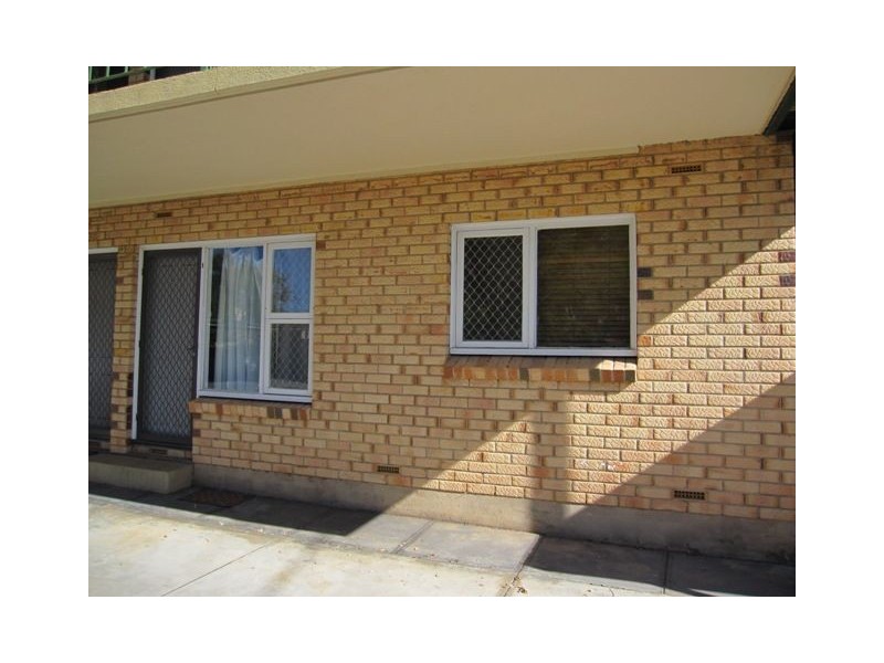 1/8A Jervois Street, Glenelg North SA 5045