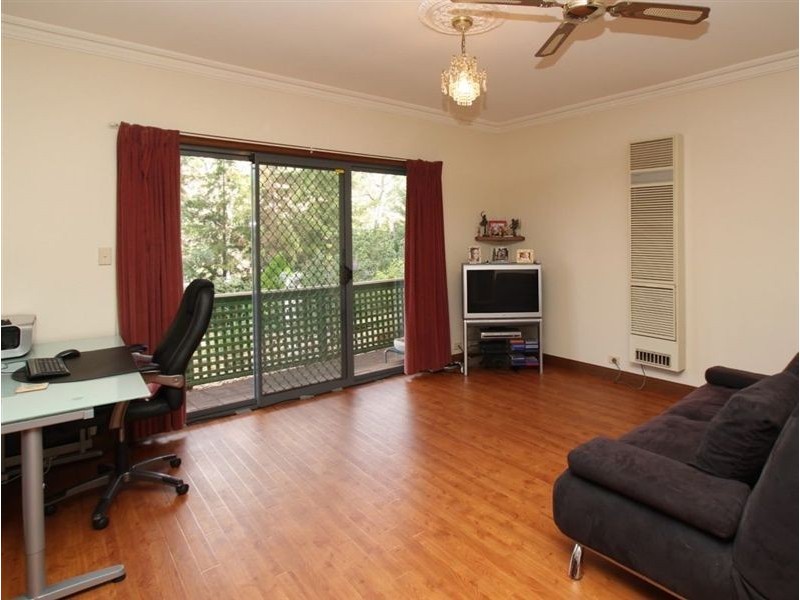32 Shannon Cr, Coromandel Valley SA 5051