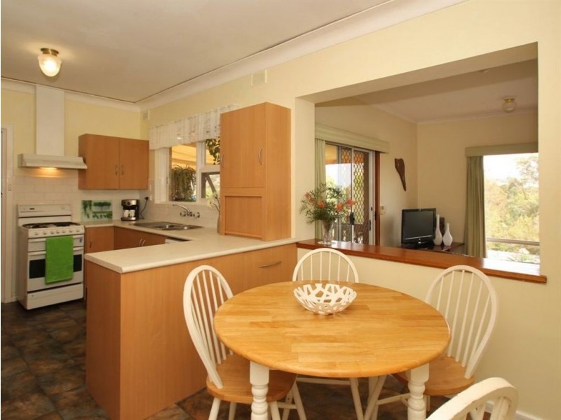 21 Nicolle Avenue, Hawthorndene SA 5051