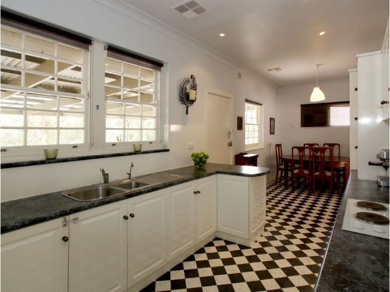 28 Glengyle Avenue, Blackwood SA 5051