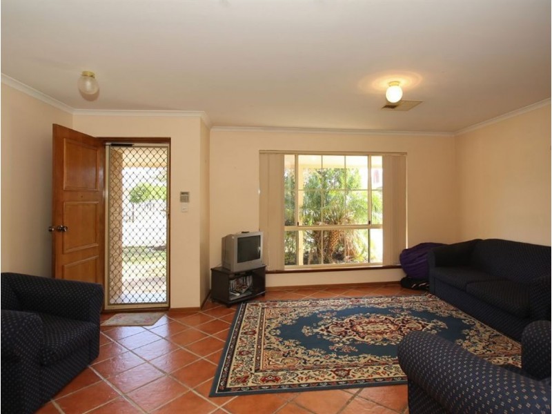 13a Rotorua Avenue, Park Holme SA 5043