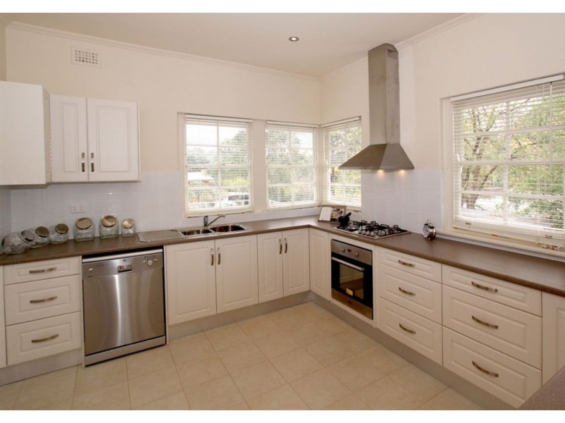 16 Red Road, Blackwood SA 5051